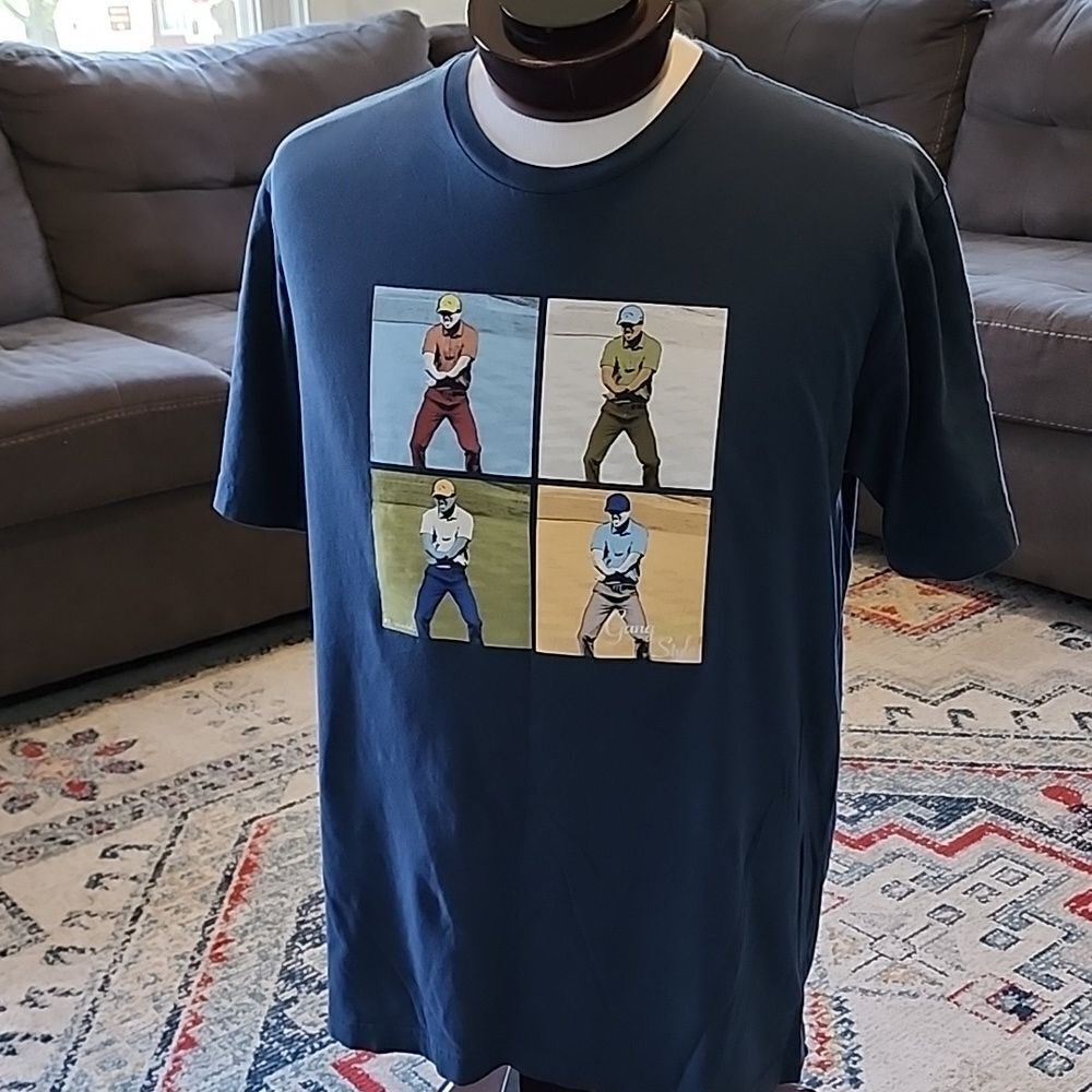 Travis Mathew Limited edition: 'Ganghahn Style' T-shirt.